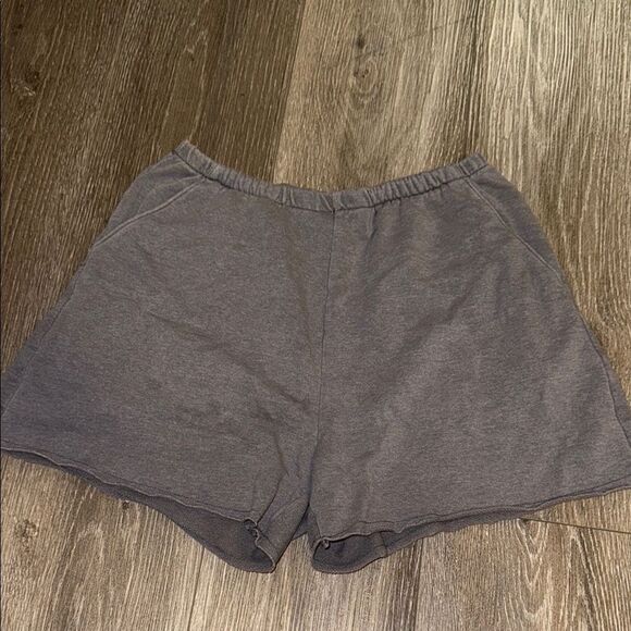 Women's Gray Casual Shorts - Picture 1 of 2